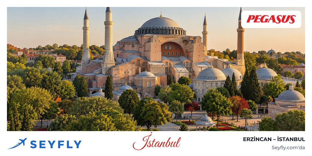 Sultanahmet'te dev kubbesi ve dört minaresiyle Ayasofya