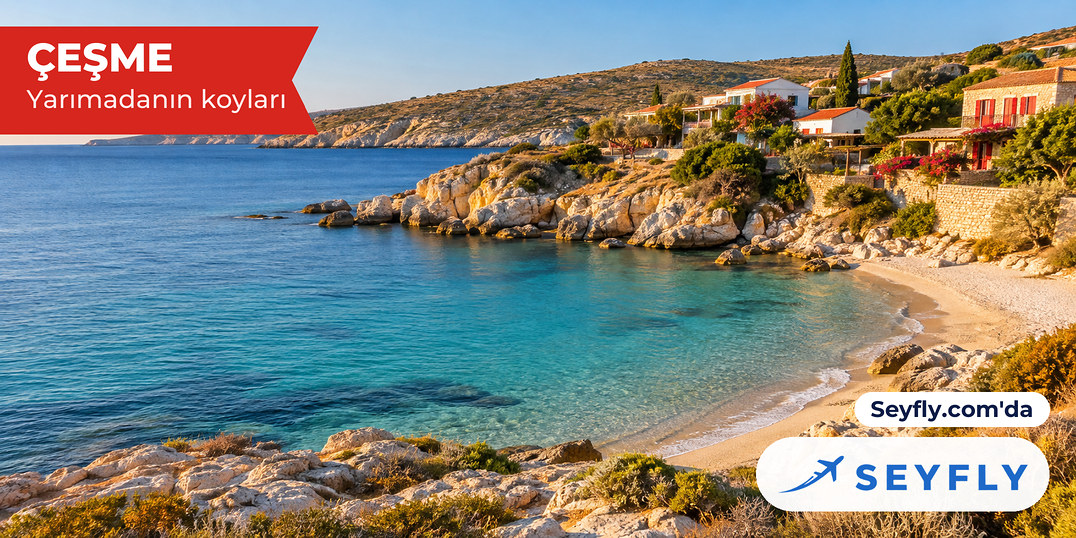 Çeşme yarımadasında turkuaz sulu kumsal koy ve alçak kayalık burun