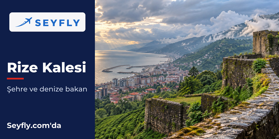 Rize Kalesi'nin taş surları ve aşağıda Karadeniz kıyısı